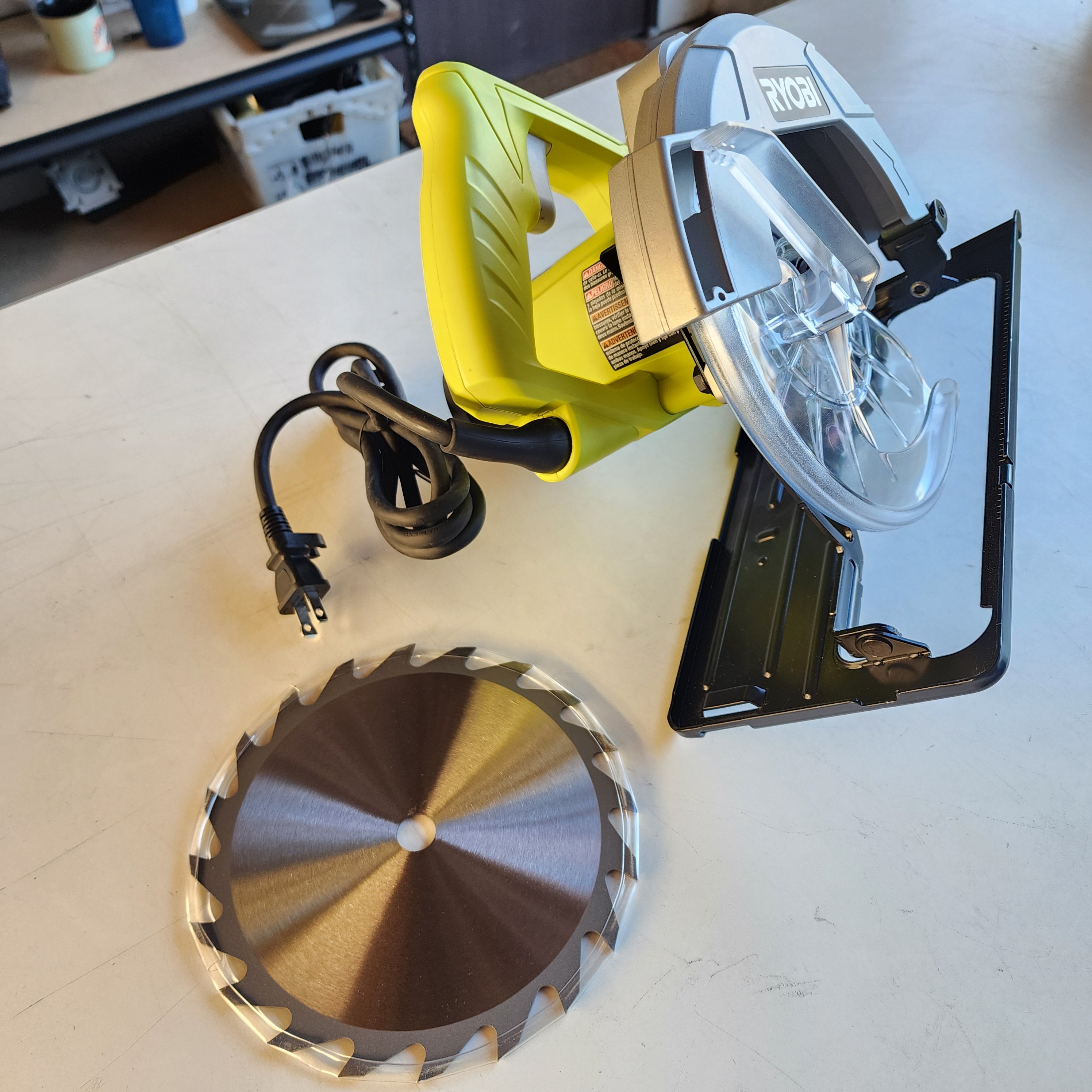 13 Amp Corded 7-1/4 in. Circular Saw (CSB125) 13 Amp Corded 7-1/4 in. Circular Saw (CSB125)